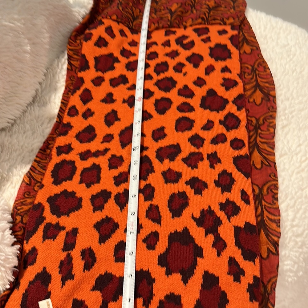 Collectioneighteen Infinity Scarf 🧣 - Picture 10 of 12